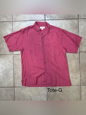 Fonte 100% Silk Men's Short-Sleeve Button-Up Shirt in Deep Rose